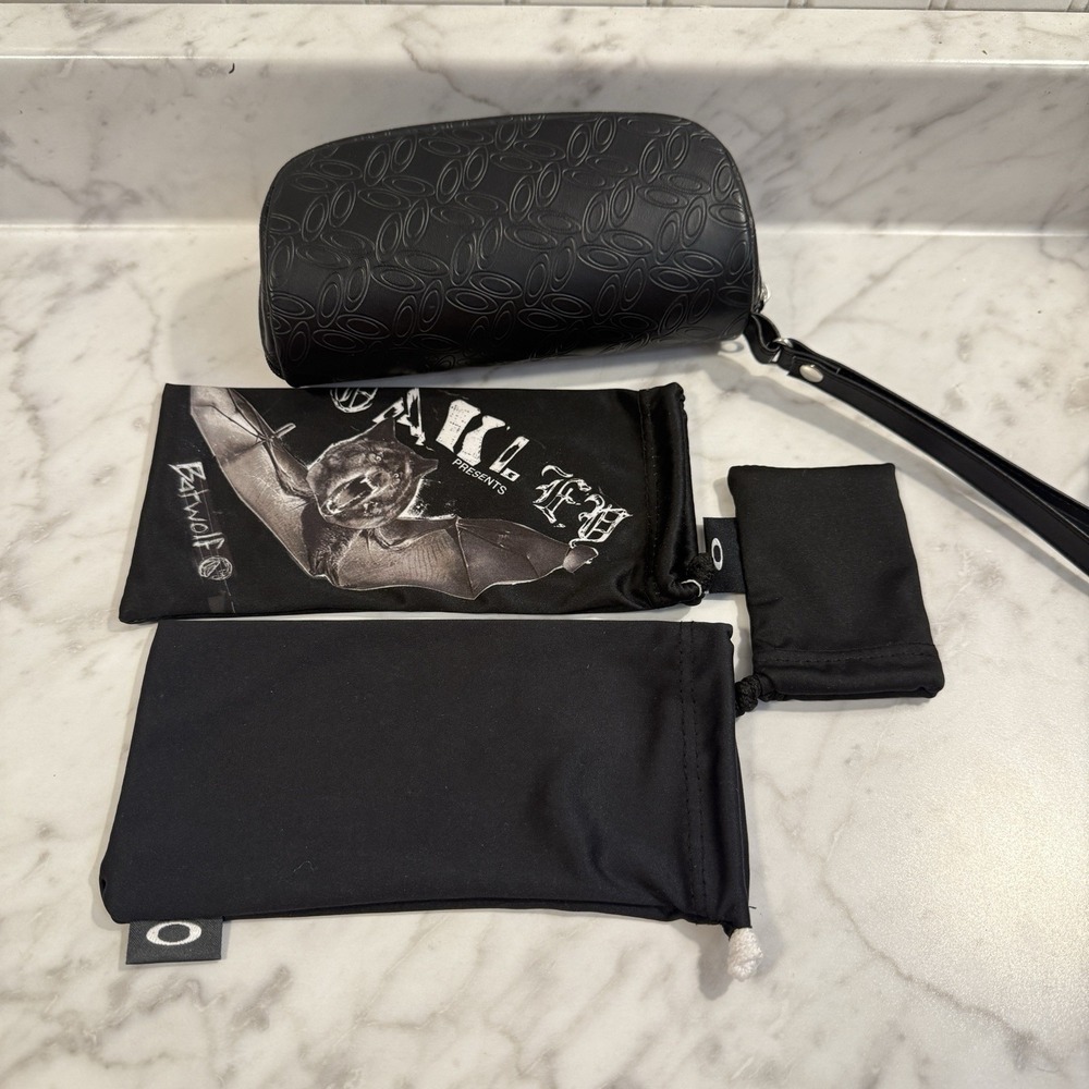 Set of 4 Oakley Zipper Case Black Microfiber Bag For Lens & Sunglasses Lot